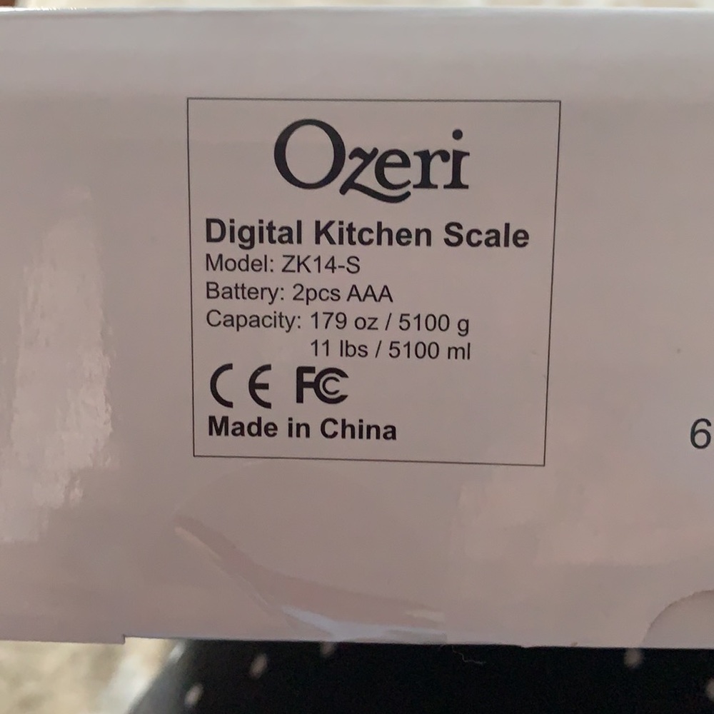 Digital scale - Picture 2 of 4